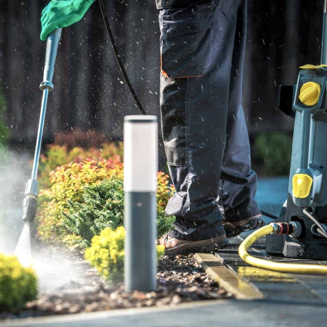 Bahçe Taşı Nasıl Temizlenir